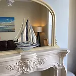 Elizabeth House 4* Whitby