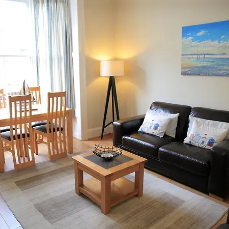 Casa de hóspedes Elizabeth House