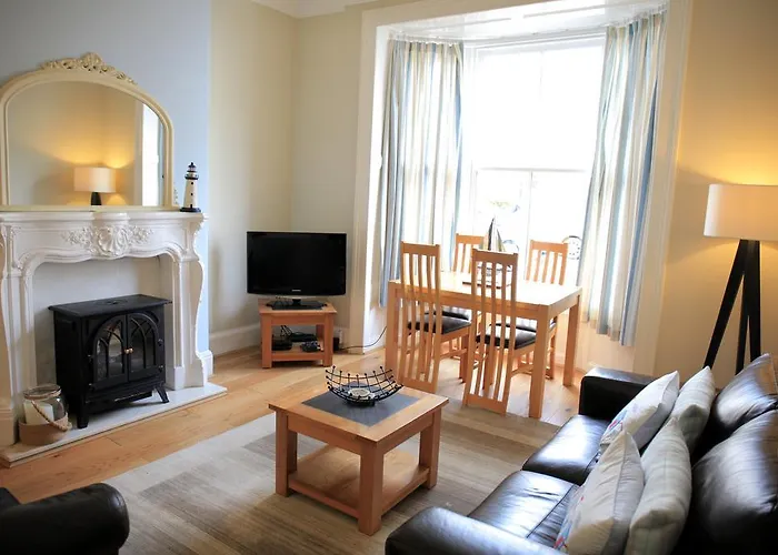 伊利莎白酒店 3* 惠特比